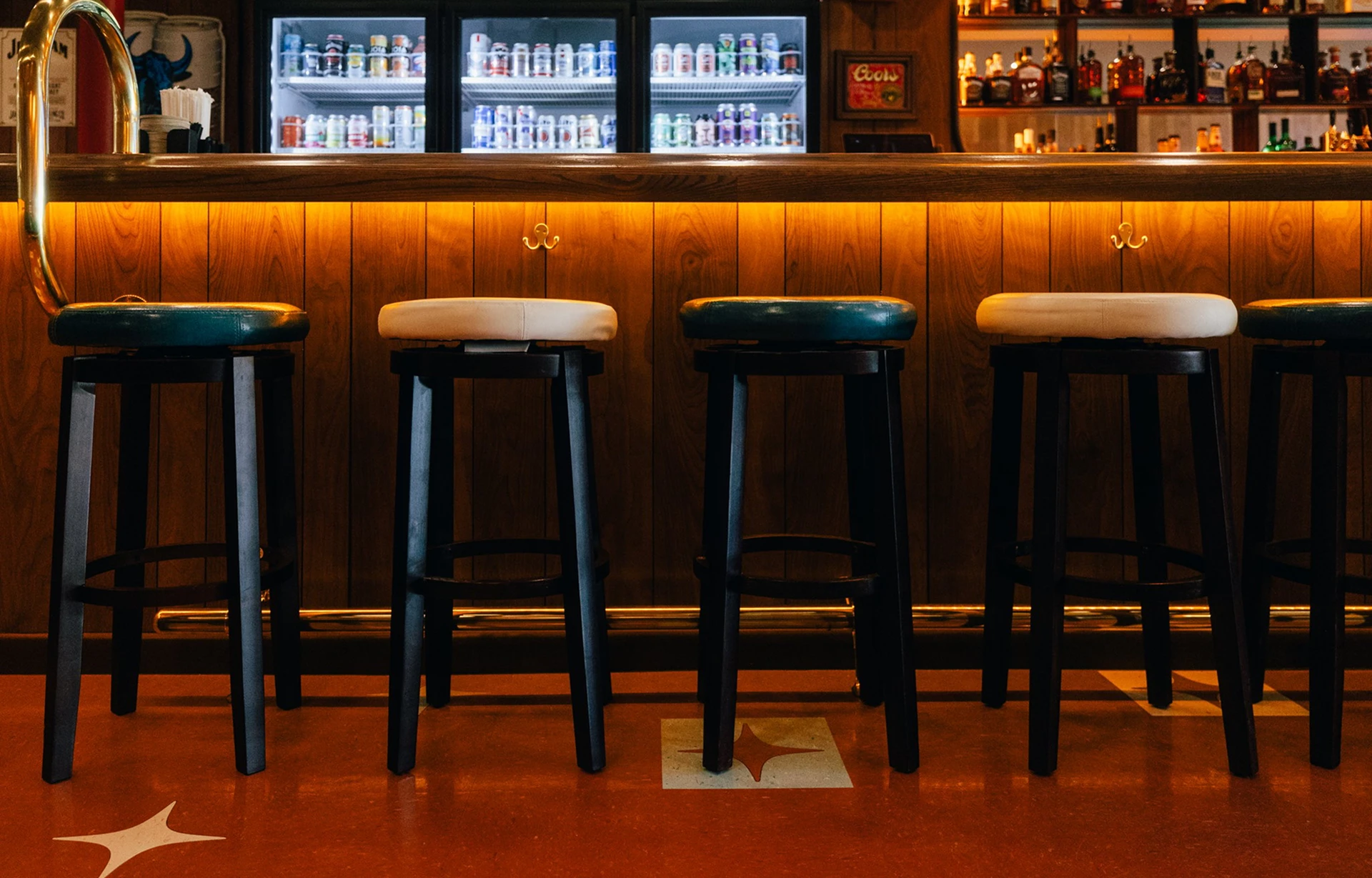Cooks Burger Bar brand identity